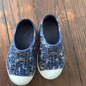 Native x Disney Kids Blue Slip-On Shoes
